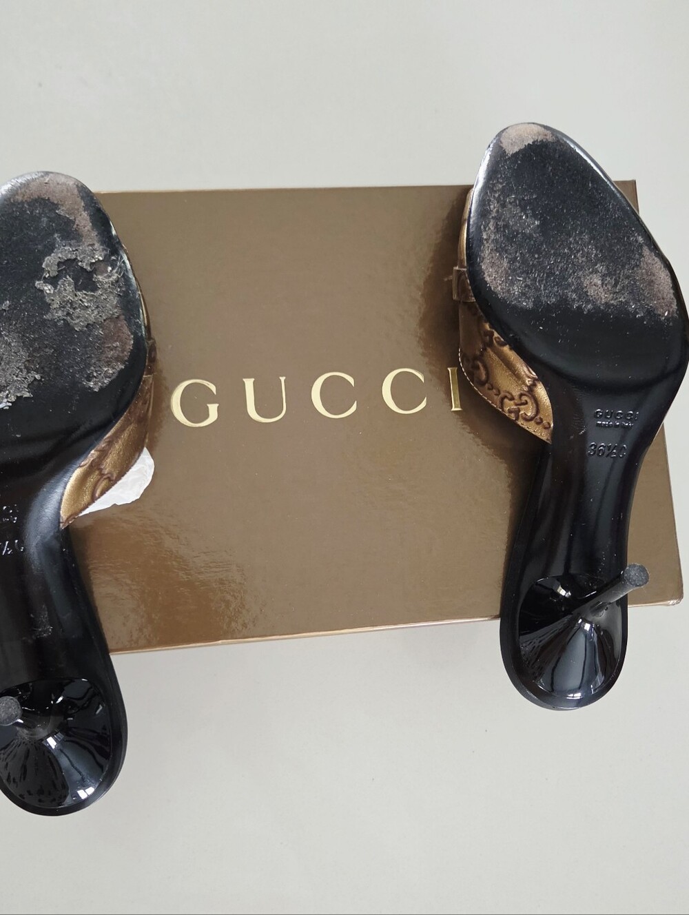 Gucci Metallic Brown Horsebit Slide Mules with Black Footbed - Picture 3 of 3